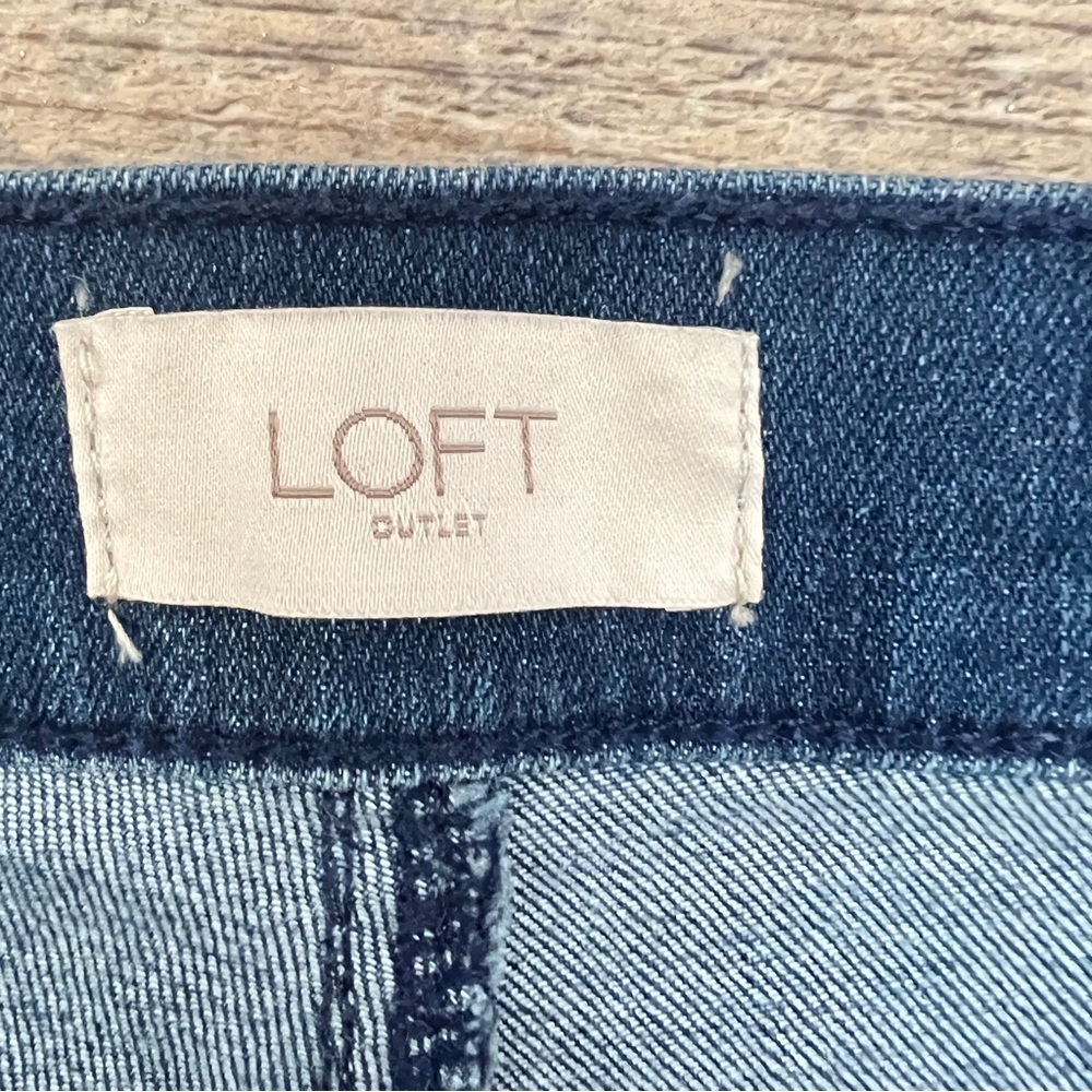 LOFT medium wash modern skinny jeans size 10 B141 - Picture 2 of 5